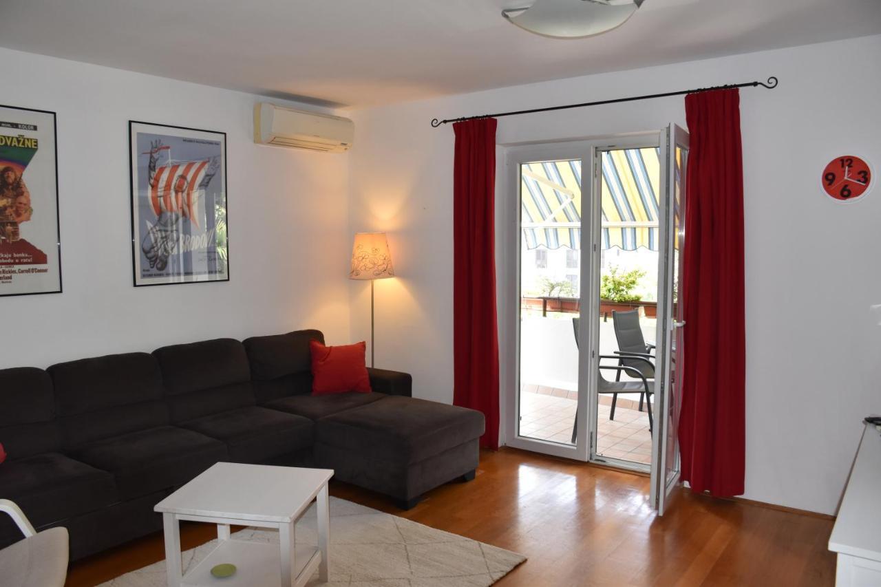 Apartman Tina Appartement Poreč Buitenkant foto